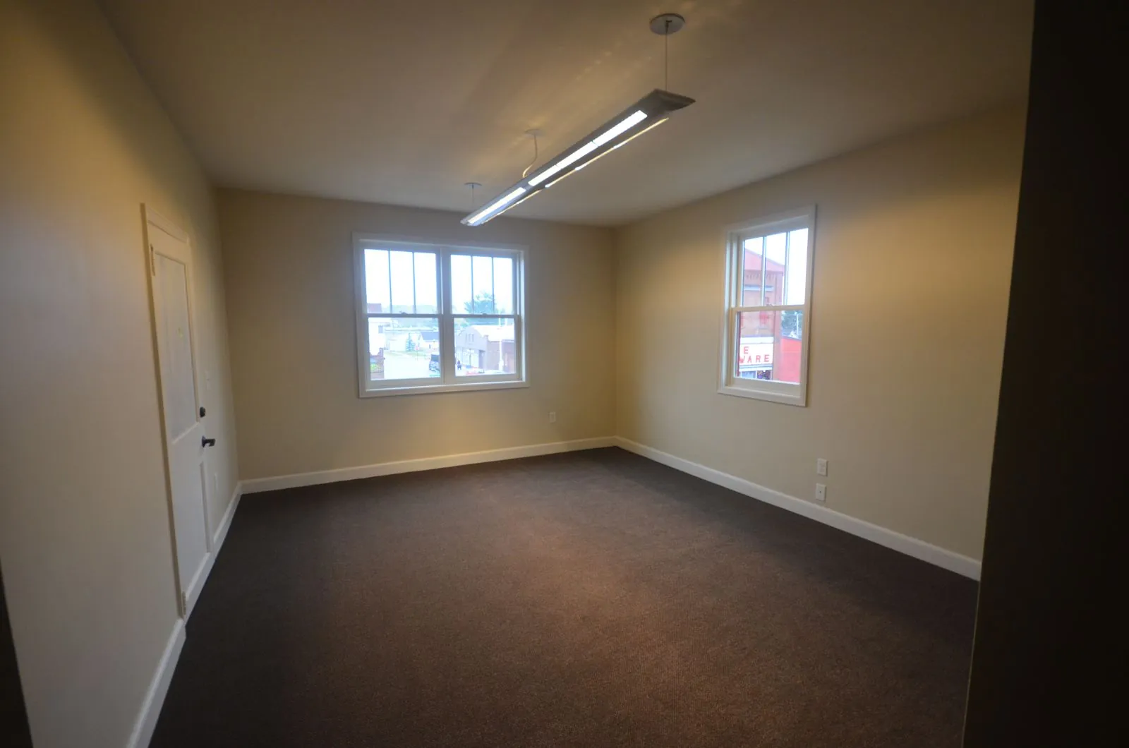First Avenue Office Suites, photo 3 of 4